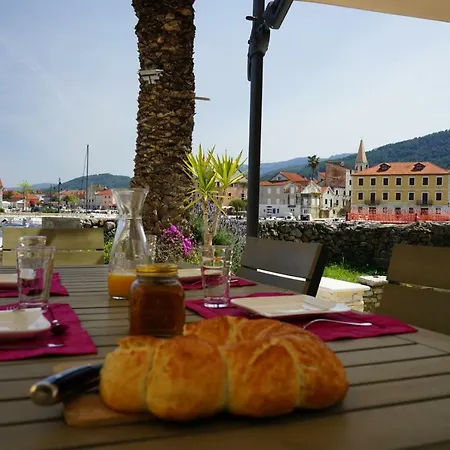 Feriehus Pascal 7 Nights 1 Free Stari Grad (Hvar)