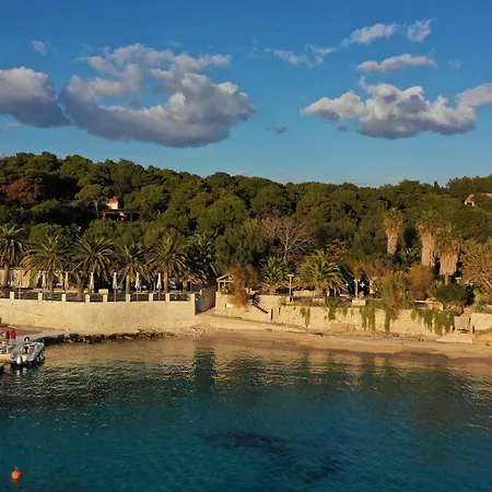 Nyaraló Pascal 7 Nights 1 Free *