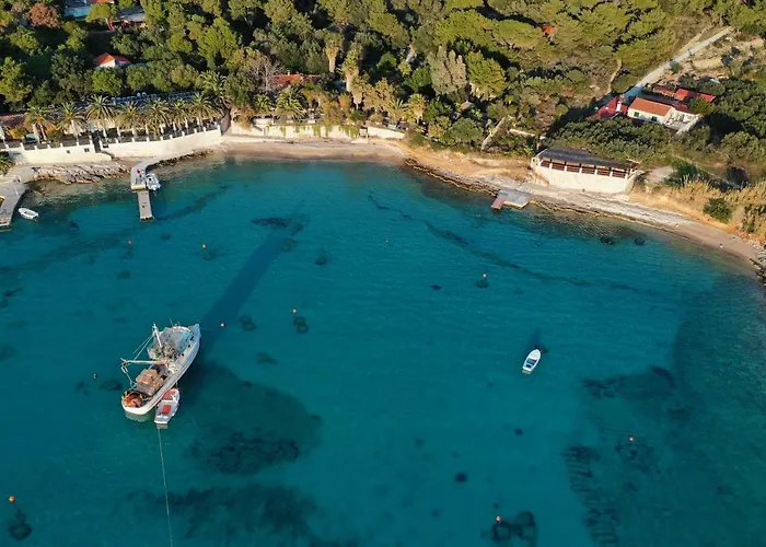 Pascal 7 Nights 1 Free Semesterbostad